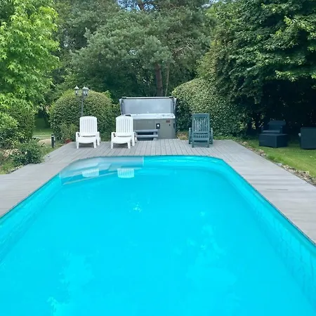 Nocleg ze śniadaniem D'hotes - La Marmoire