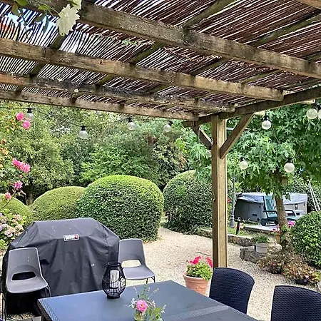 La Marmoire Bed and Breakfast